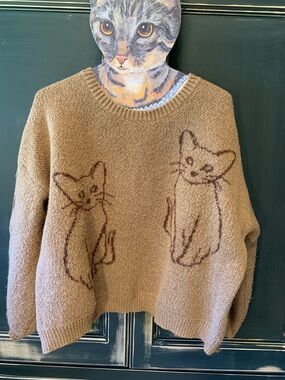 Adorable cat sweater XL